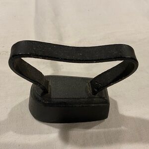 Antique / Vintage- iron - attention collectors